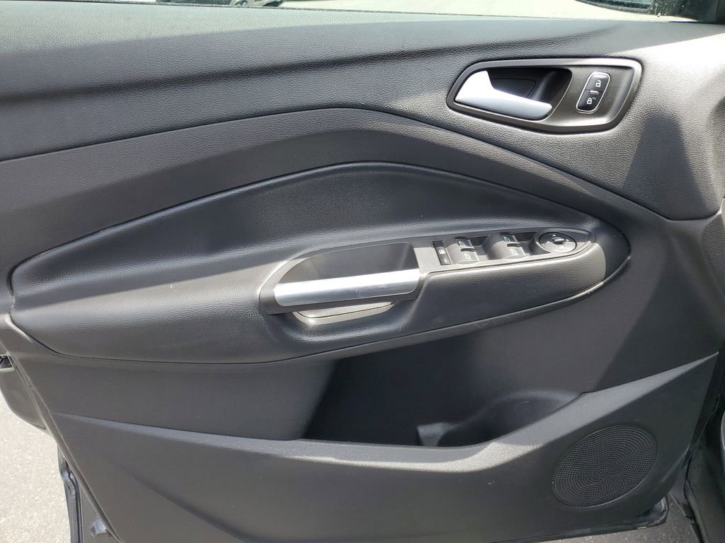 Used 2019 Ford Escape SE AWD/4WD image 23