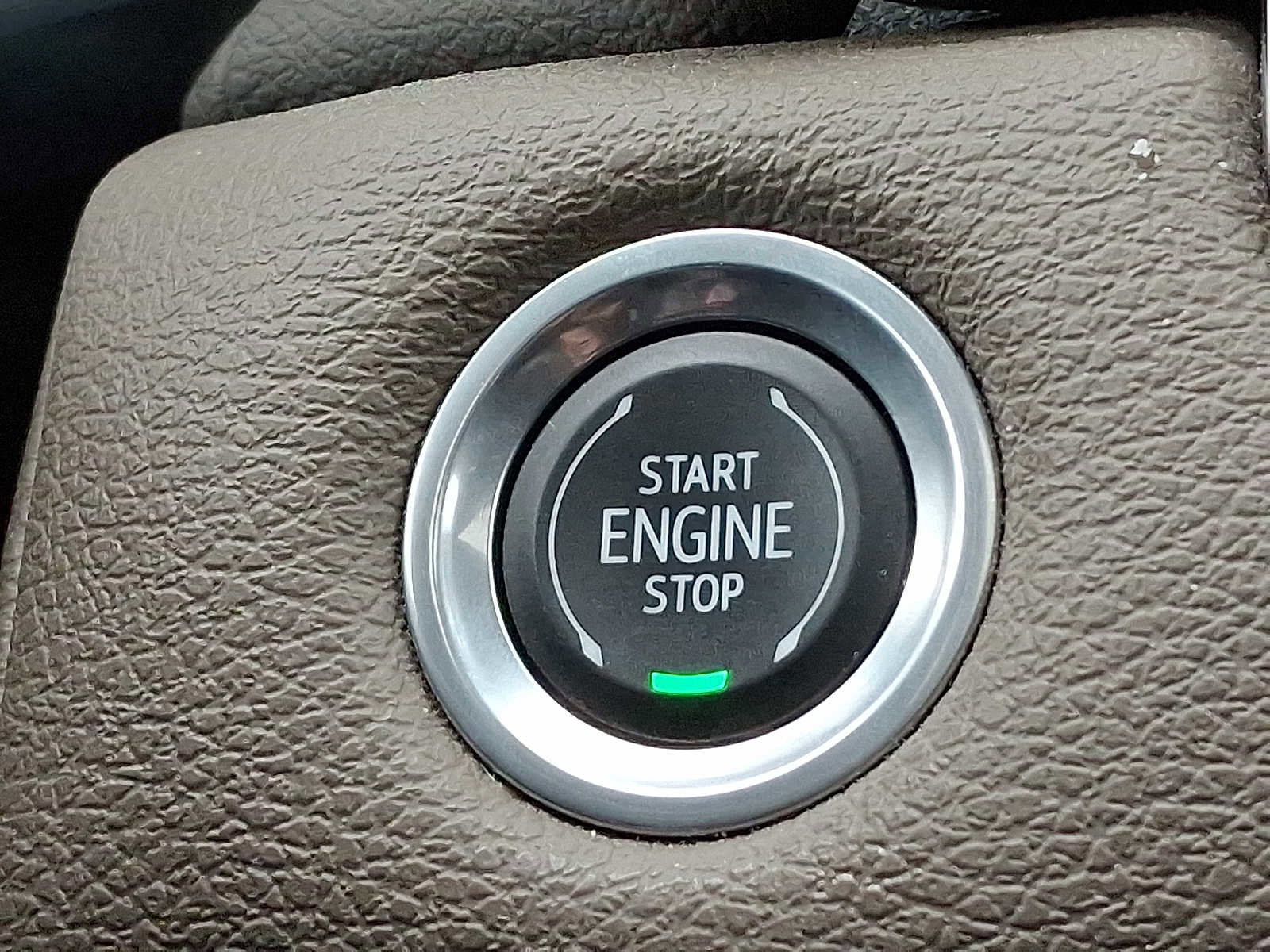 Used 2023 GMC Canyon Denali AWD/4WD image 24
