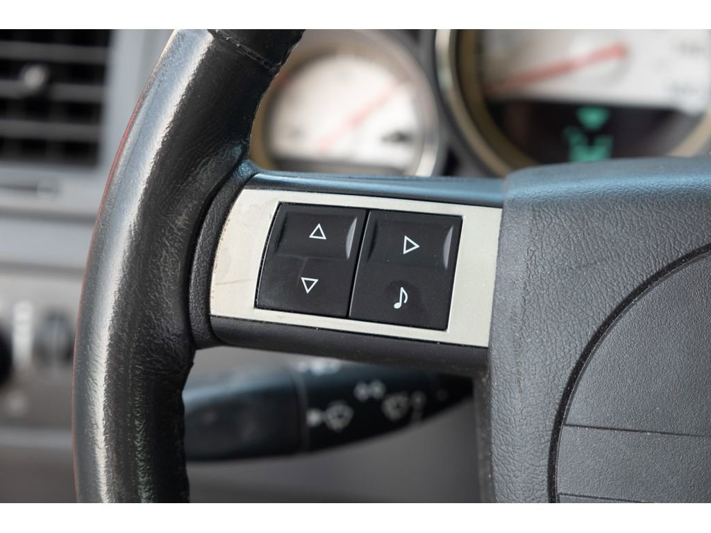 Used 2010 Dodge Charger R/T image 19