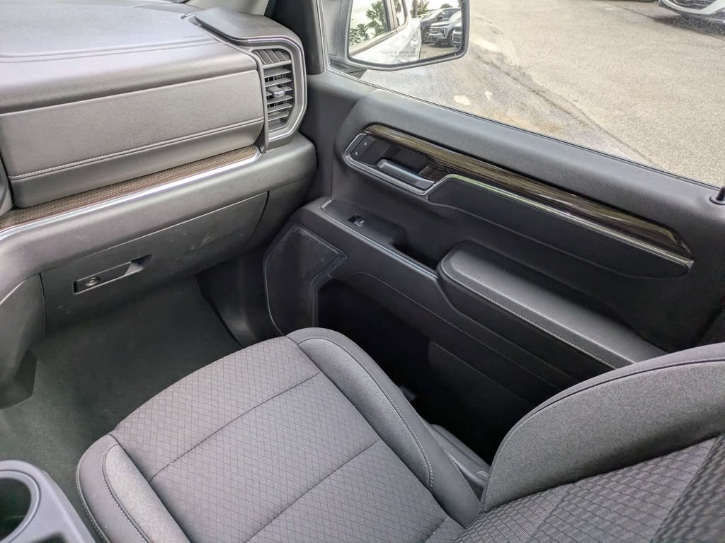 Used 2023 Chevrolet Silverado 1500 LT w/ Protection Package AWD/4WD image 15