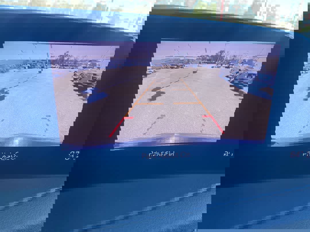 Used 2024 Cadillac XT4 Premium Luxury image 16