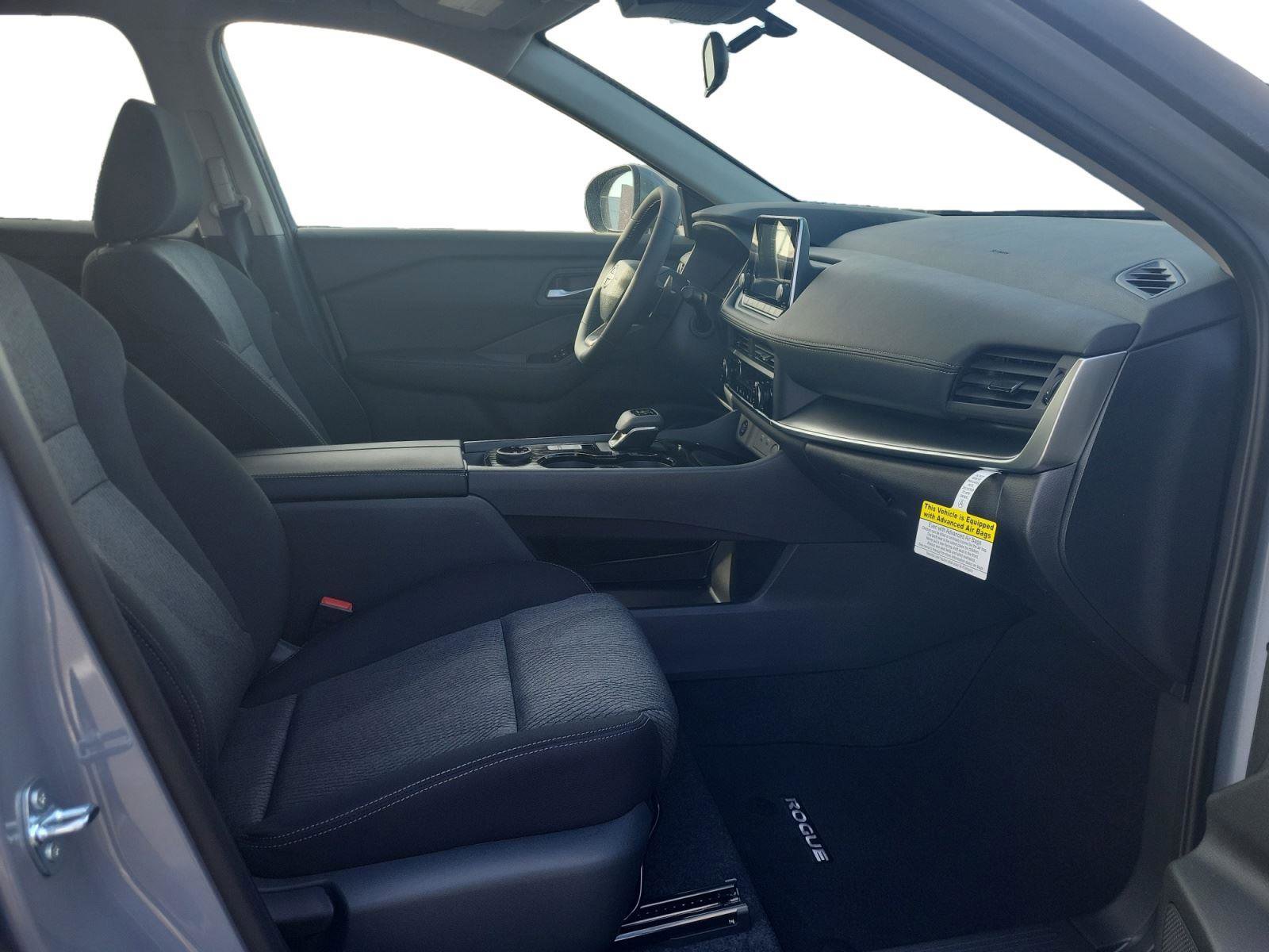 New 2026 Nissan Rogue SV w/ Cold Weather Package image 25