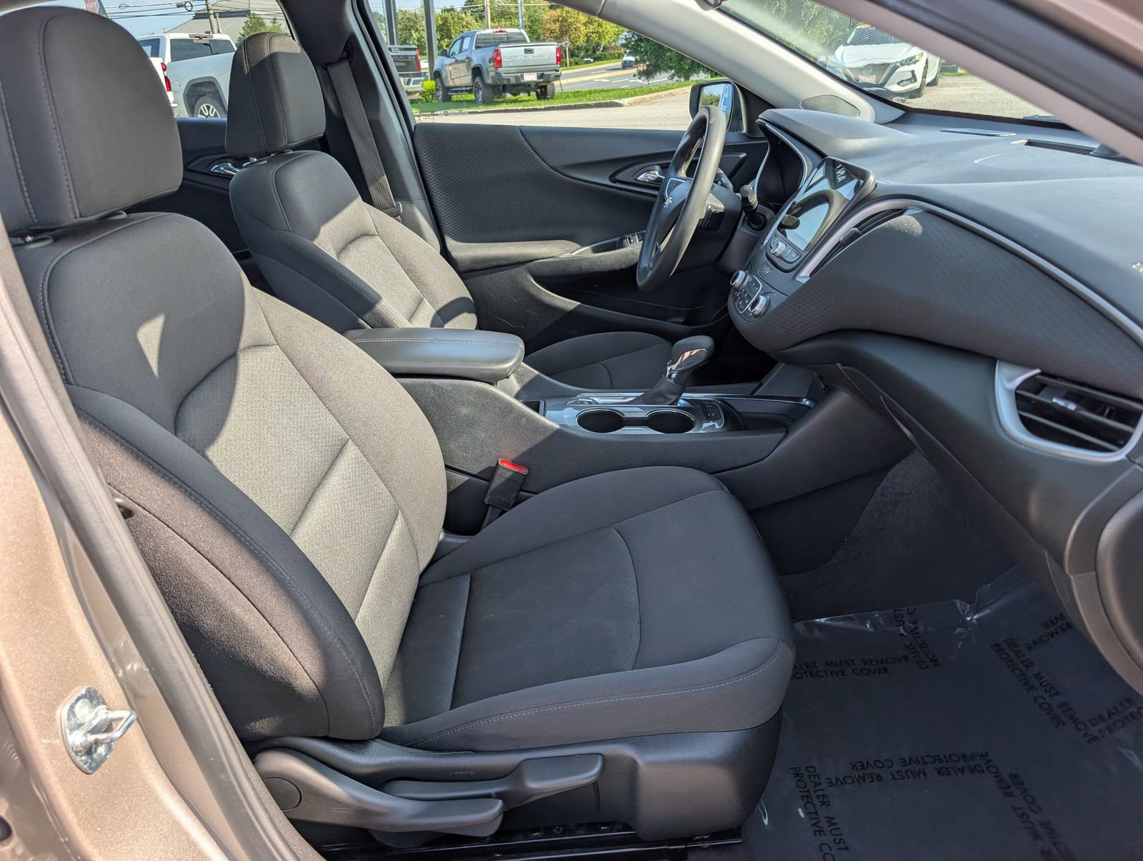 Used 2024 Chevrolet Malibu LT FWD image 12