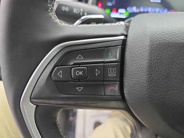 Used 2023 Jeep Grand Cherokee 4WD 4xe w/ Luxury Tech Group II image 41