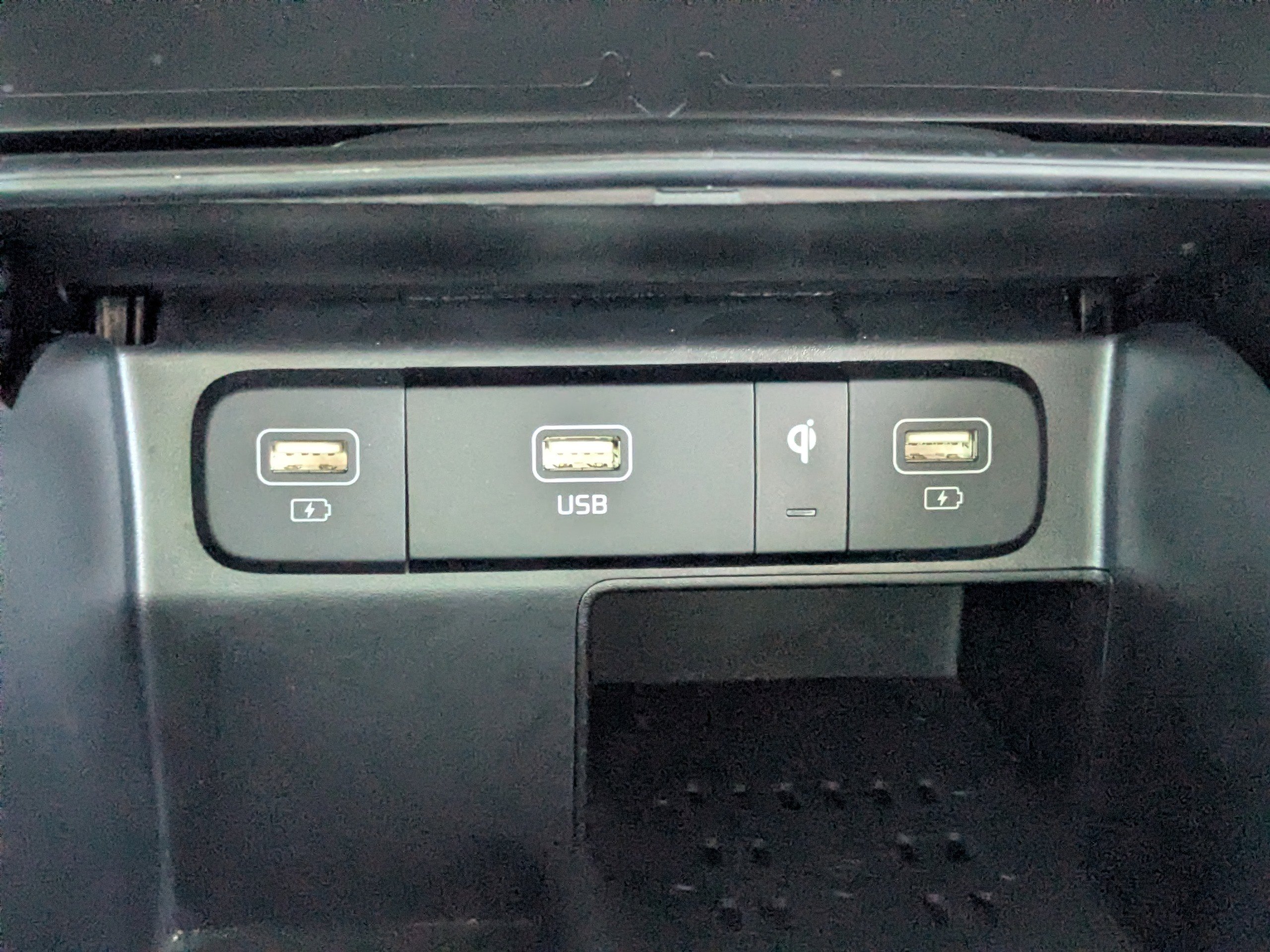 Used 2023 Kia Sorento S image 26