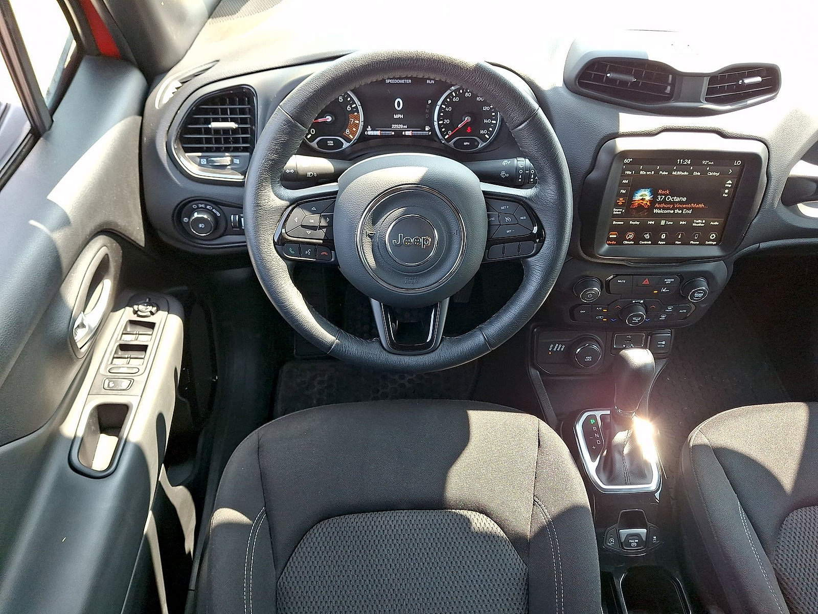 Used 2022 Jeep Renegade Altitude w/ Convenience Group AWD/4WD image 21