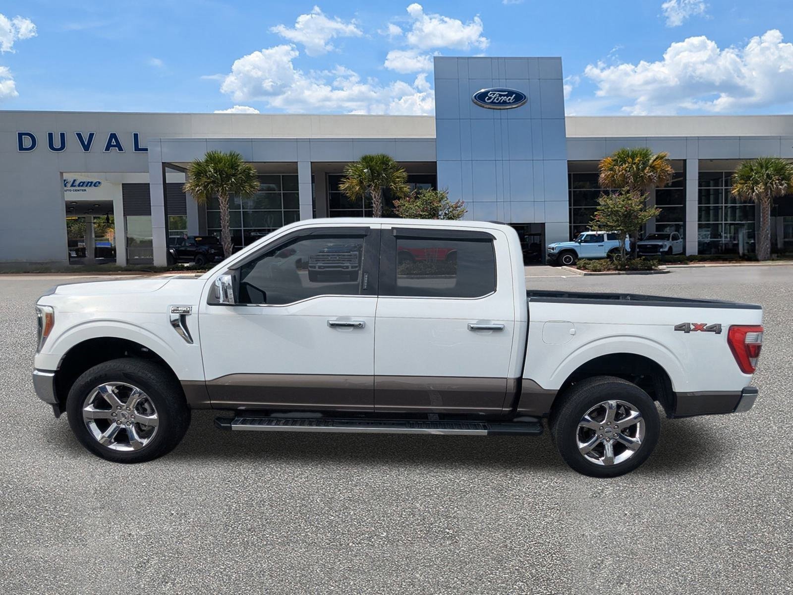 Used 2022 Ford F150 Lariat w/ Equipment Group 502A High image 7