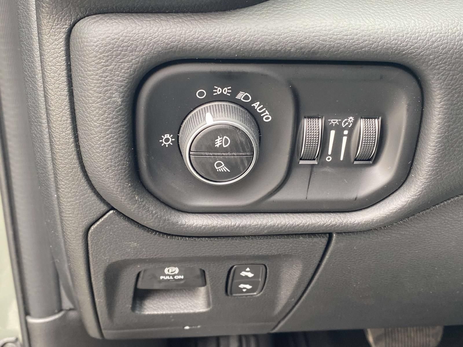 New 2026 RAM 1500 Big Horn AWD/4WD image 19