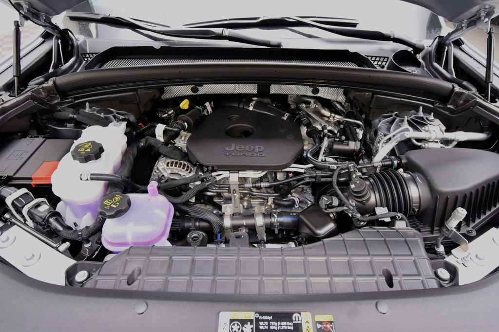 New 2026 Jeep Grand Cherokee L Limited w/ Limited Altitude Package image 17