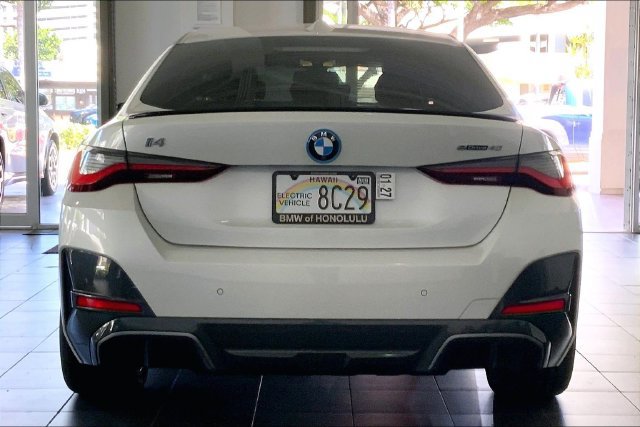 Used 2023 BMW i4 eDrive40 w/ M Sport Package RWD image 4