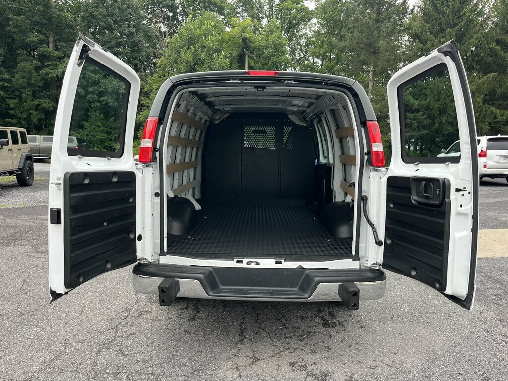 Used 2025 Chevrolet Express 2500 w/ Driver Convenience Package RWD image 24