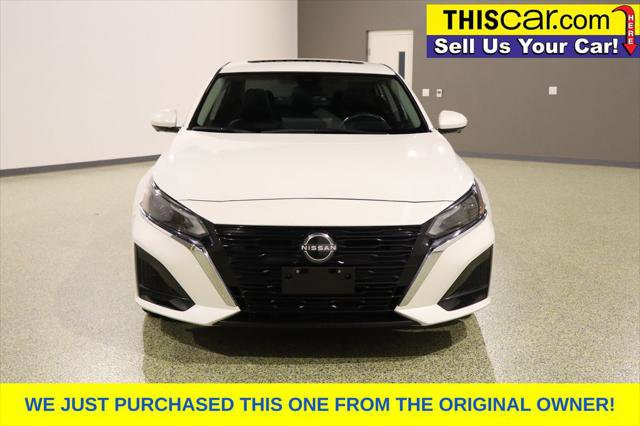 Used 2023 Nissan Altima 2.5 SL image 2