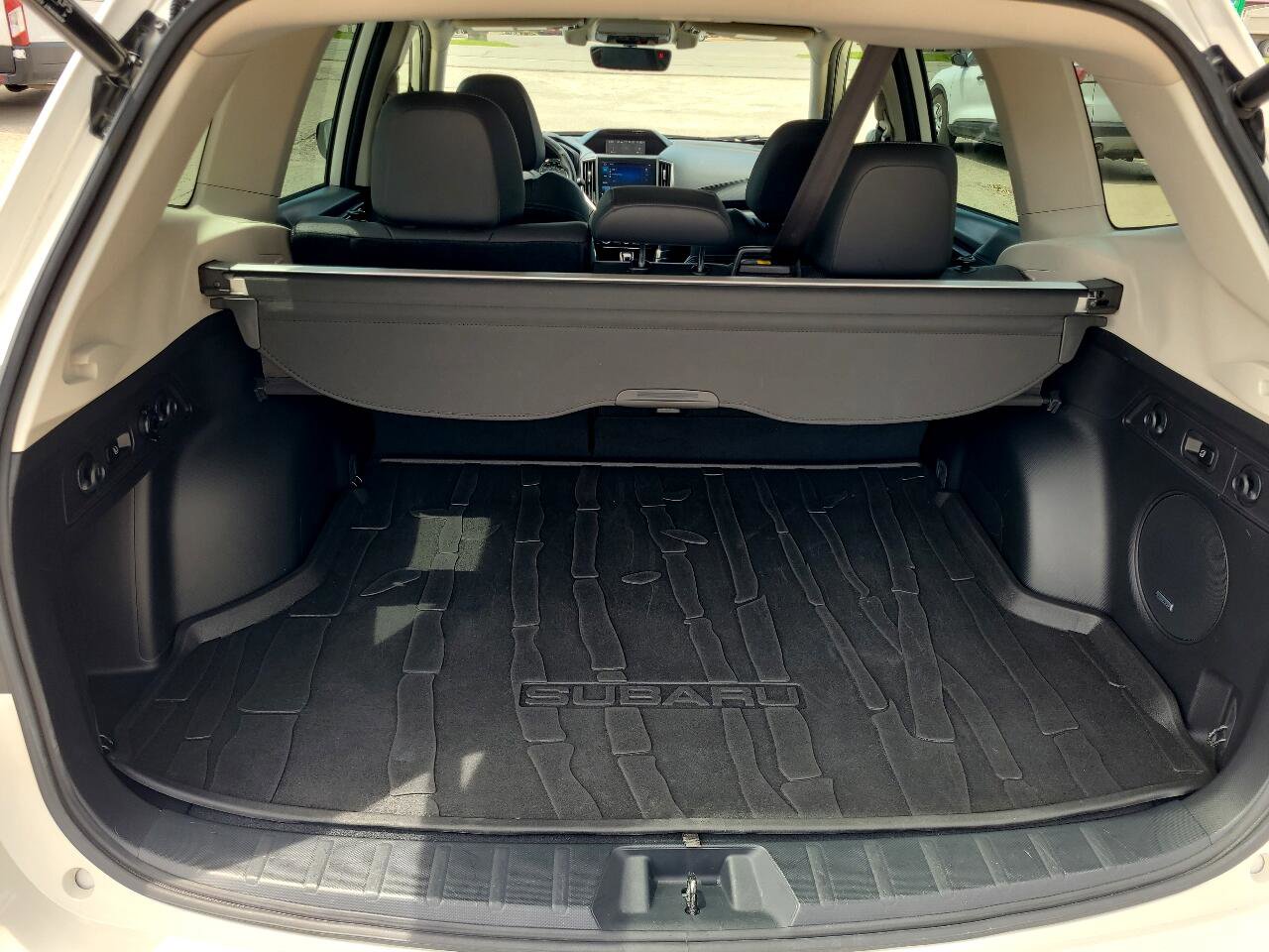 Used 2020 Subaru Forester Touring image 10