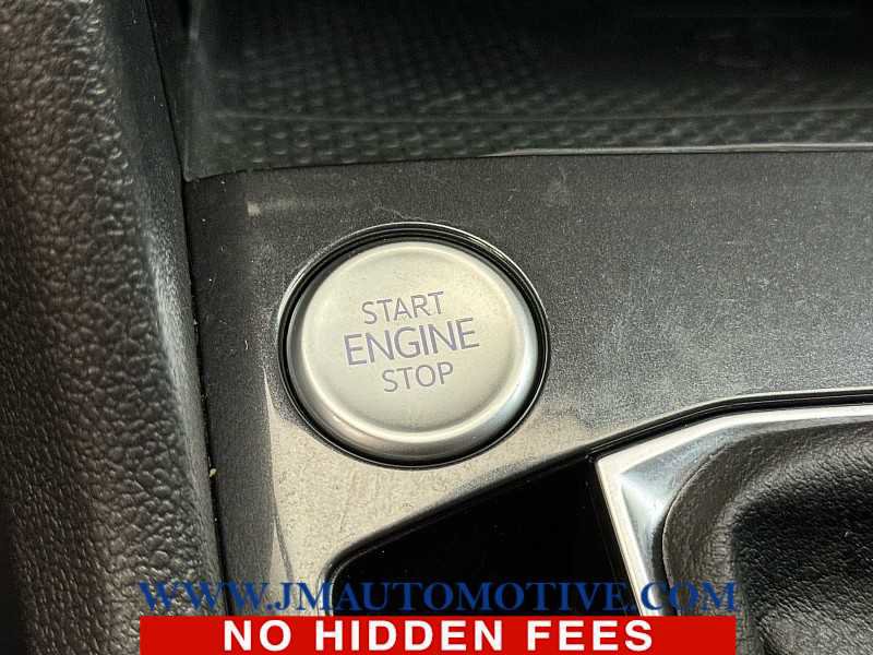 Used 2022 Volkswagen Tiguan SE image 44