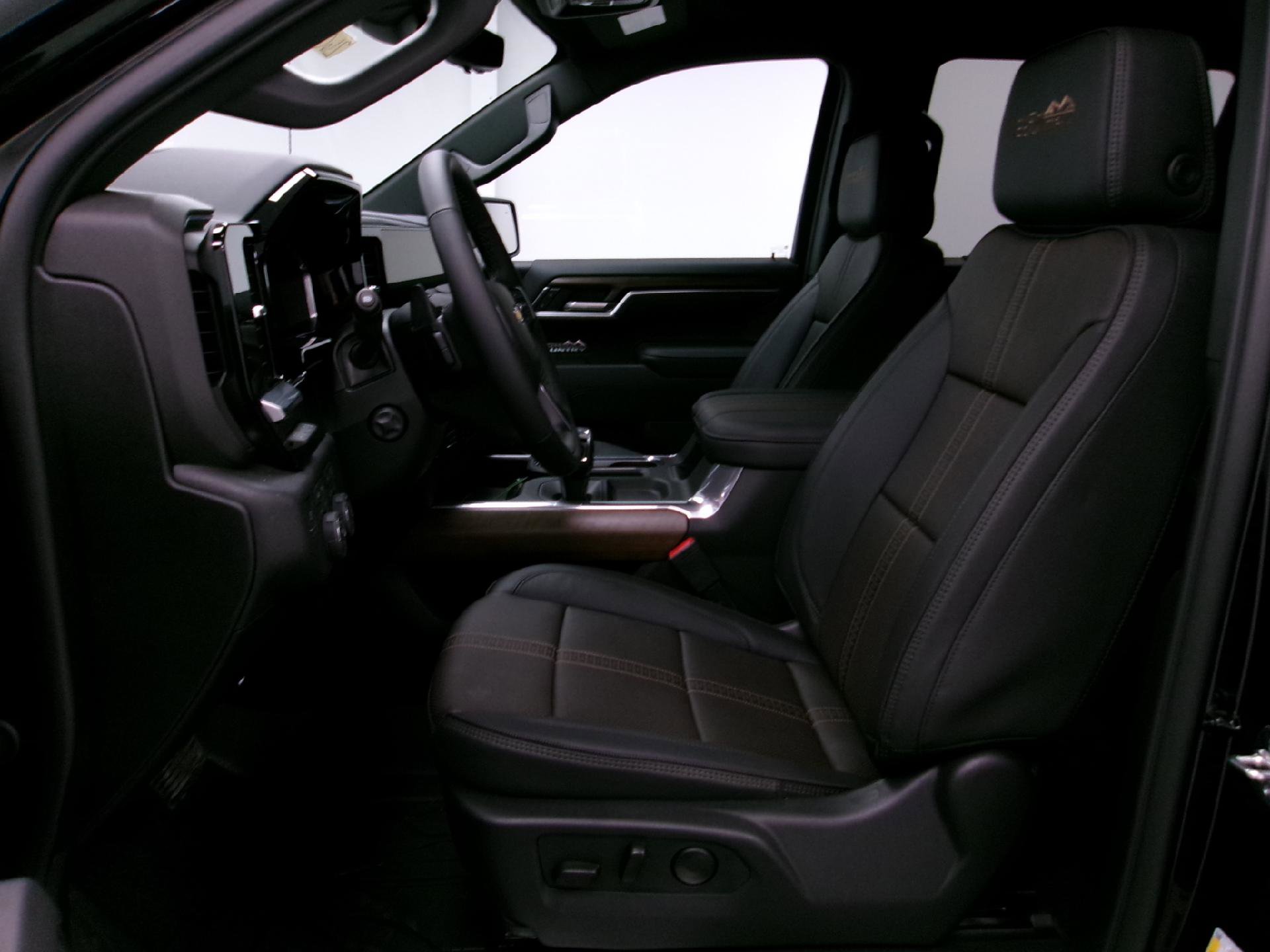 New 2026 Chevrolet Silverado 1500 High Country w/ Technology Package image 9