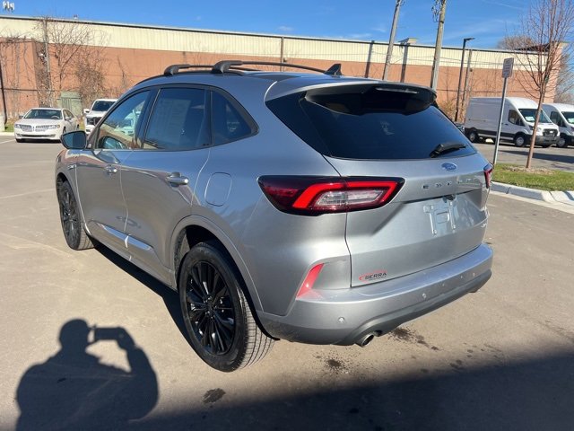 Used 2023 Ford Escape ST-Line Elite image 7