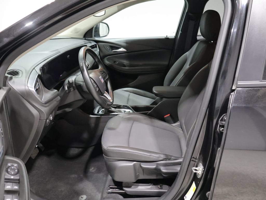 Used 2024 Buick Encore GX Preferred AWD/4WD image 10