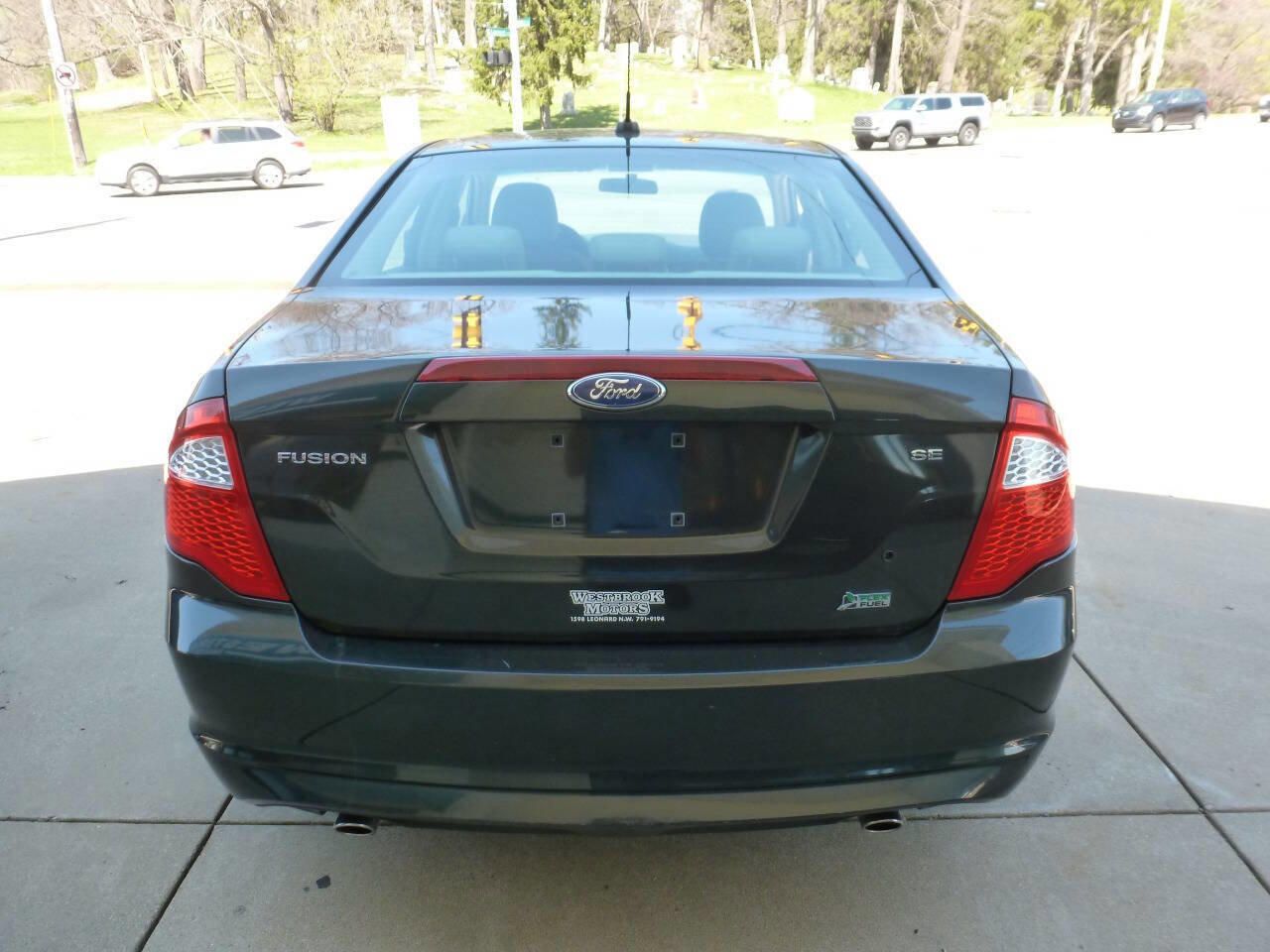 Used 2010 Ford Fusion SE FWD image 8