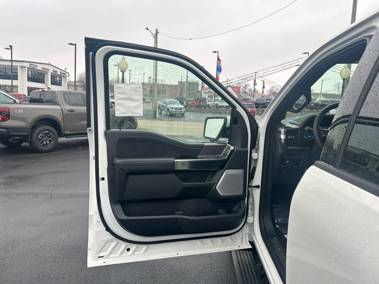 New 2025 Ford F150 Platinum w/ Equipment Group 702A High image 21