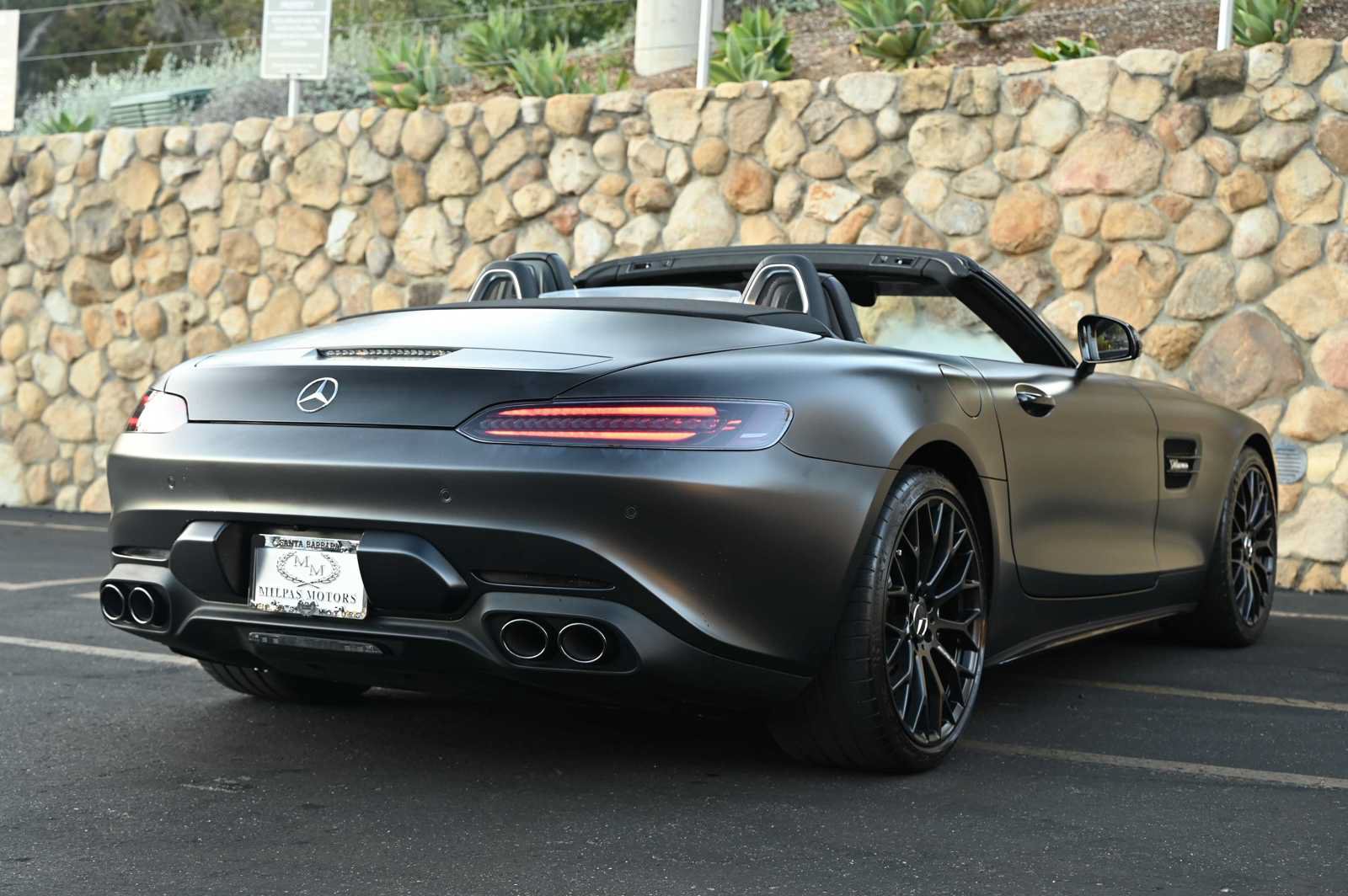 Used 2021 Mercedes-Benz AMG GT Roadster image 4