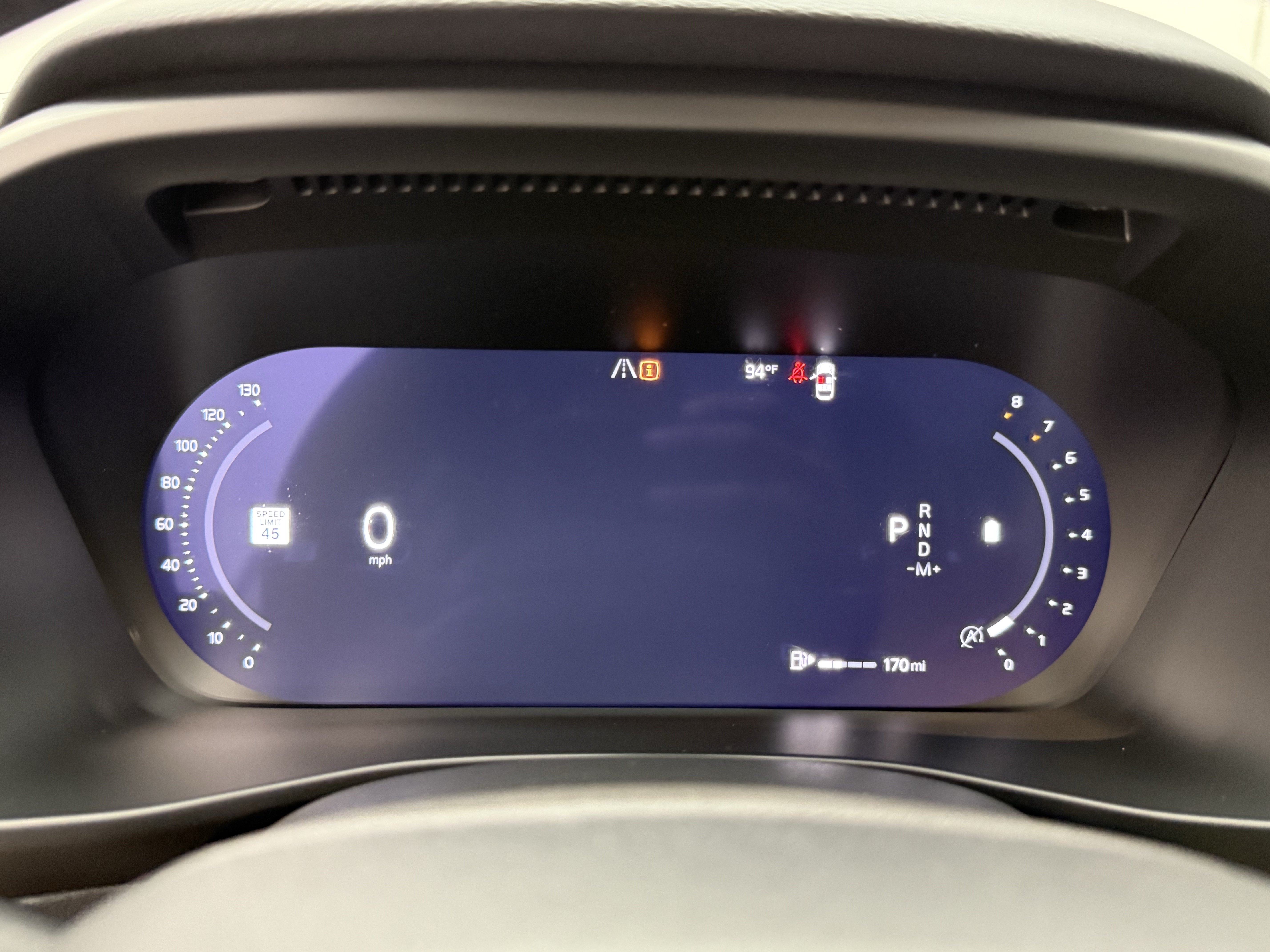 Certified 2025 Volvo XC40 B5 Ultra AWD/4WD image 17