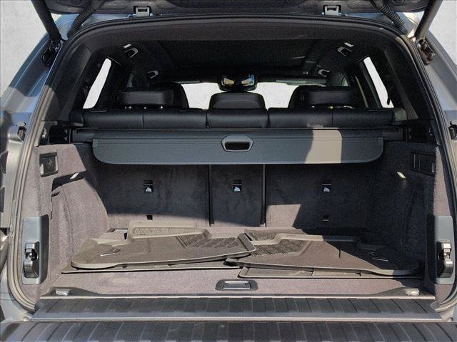 Used 2024 BMW X5 xDrive40i w/ Premium Package AWD/4WD image 6