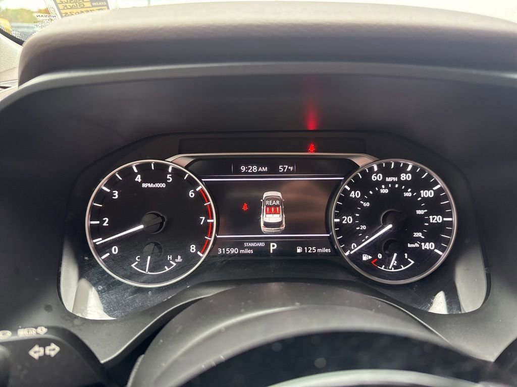 Used 2023 Nissan Rogue SV w/ SV Premium B Package image 28