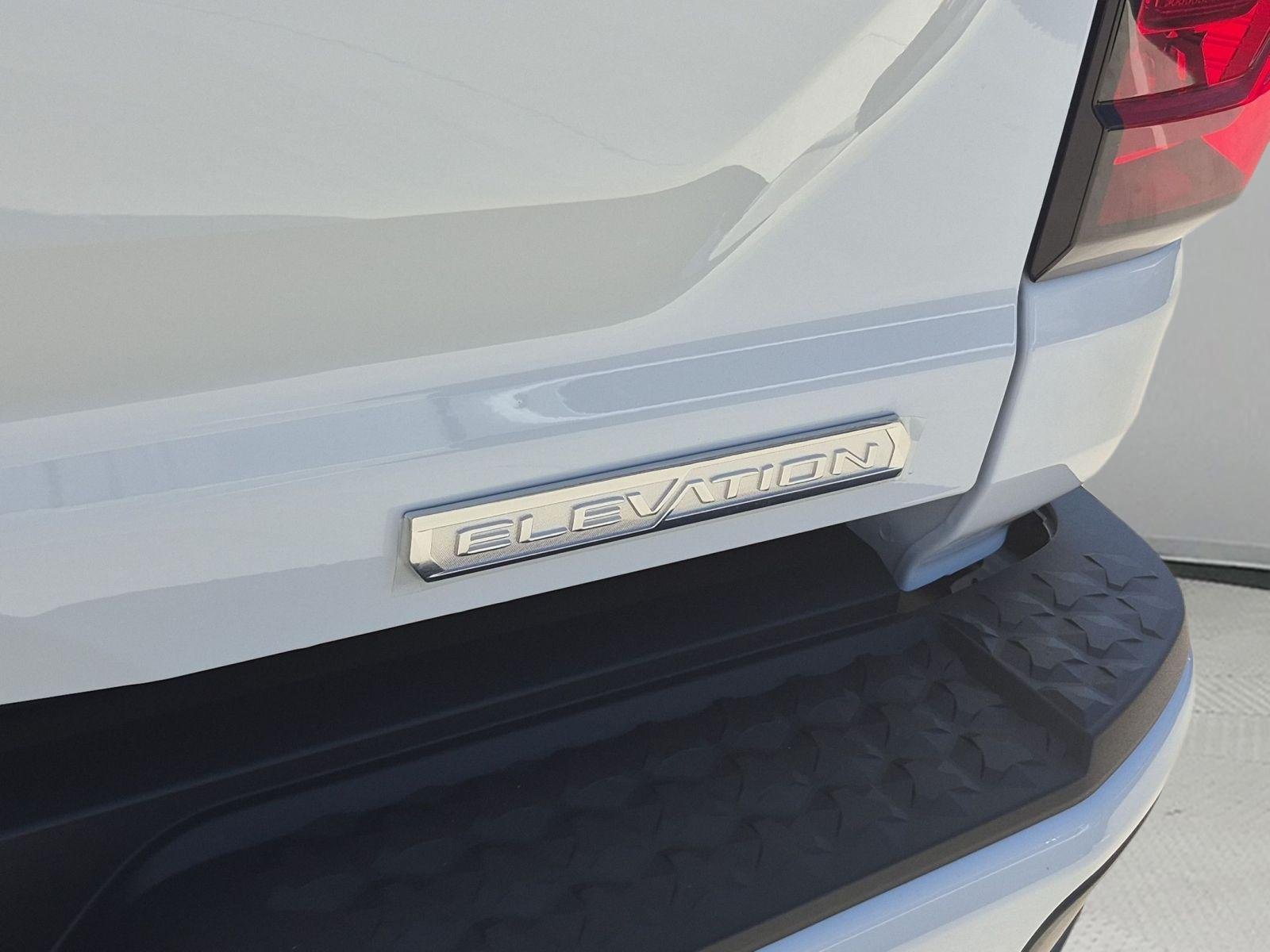 New 2026 GMC Canyon Elevation w/ Convenience Package RWD image 31