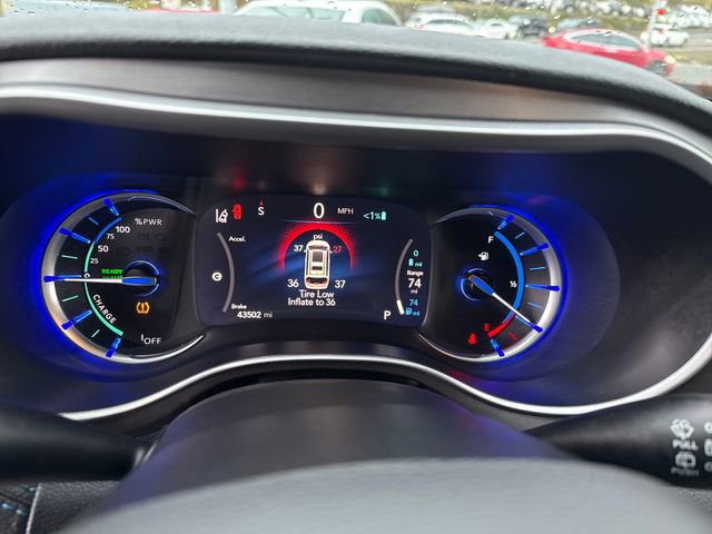 Used 2021 Chrysler Pacifica Touring-L image 22