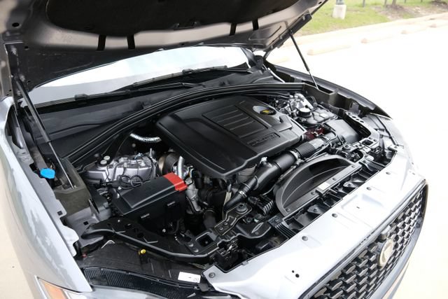 Used 2026 Jaguar F-PACE R-Dynamic S AWD/4WD image 62