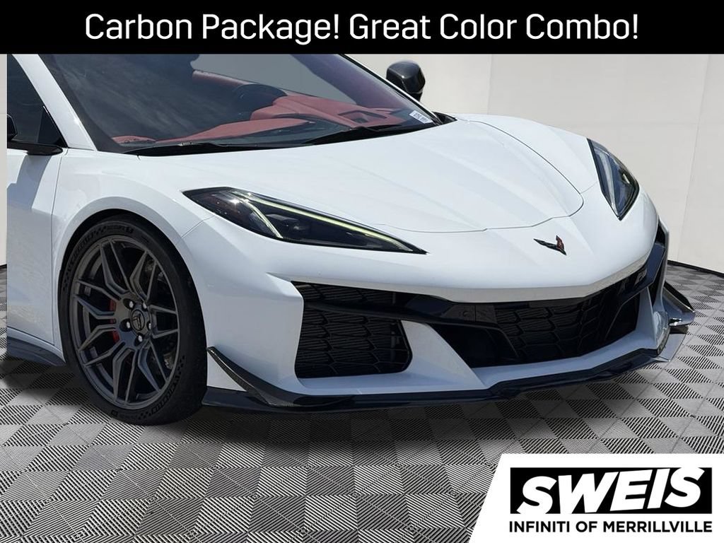 Used 2023 Chevrolet Corvette Z06 RWD image 5