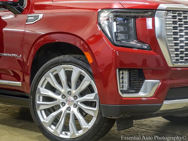 Used 2021 GMC Yukon Denali w/ Denali Ultimate Package AWD/4WD image 3