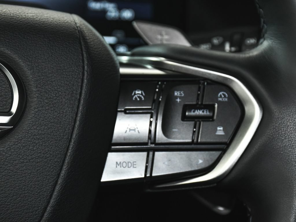 Used 2024 Lexus GX 550 w/ Accessory Package (Z1) AWD/4WD image 31