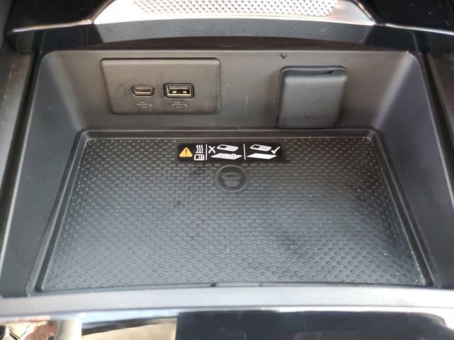 Used 2025 Buick Envision Sport Touring image 33