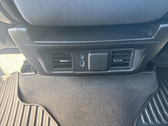 Used 2024 GMC Sierra 1500 Elevation image 23