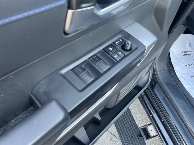 Used 2025 Toyota Tundra Platinum AWD/4WD image 12