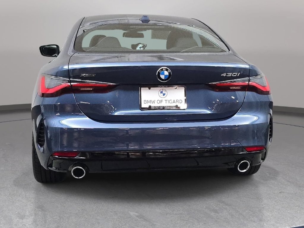 Used 2026 BMW 430i xDrive Coupe w/ Premium Package AWD/4WD image 7