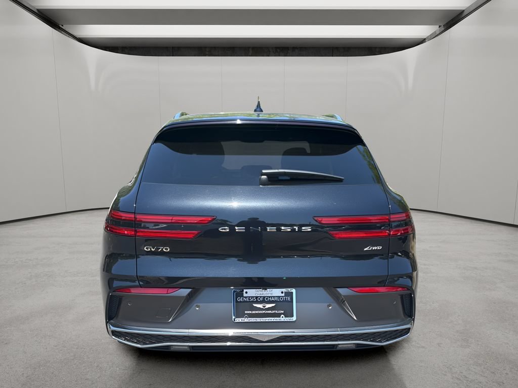 Certified 2026 Genesis GV70 2.5T AWD/4WD image 4