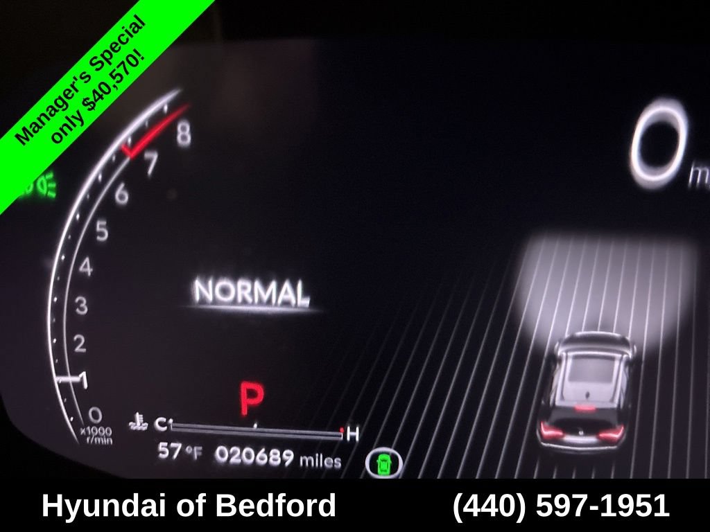 Used 2023 Acura MDX SH-AWD w/ Technology Package image 16
