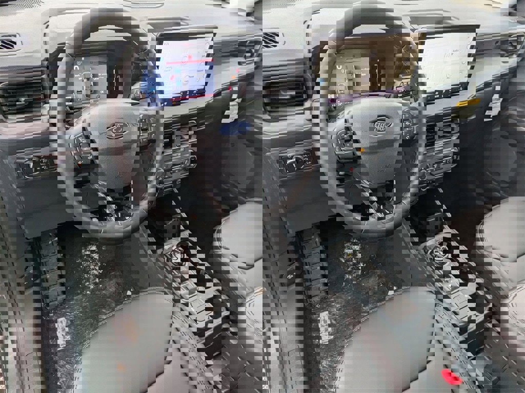 New 2026 Ford Maverick Lariat w/ Black Appearance Package image 10