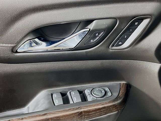 Used 2023 GMC Acadia Denali w/ Denali Ultimate Package image 9