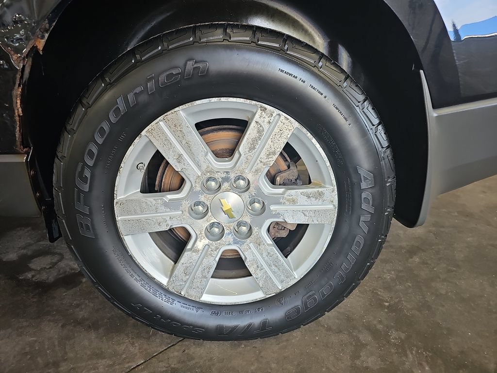 Used 2009 Chevrolet Traverse LT FWD image 33