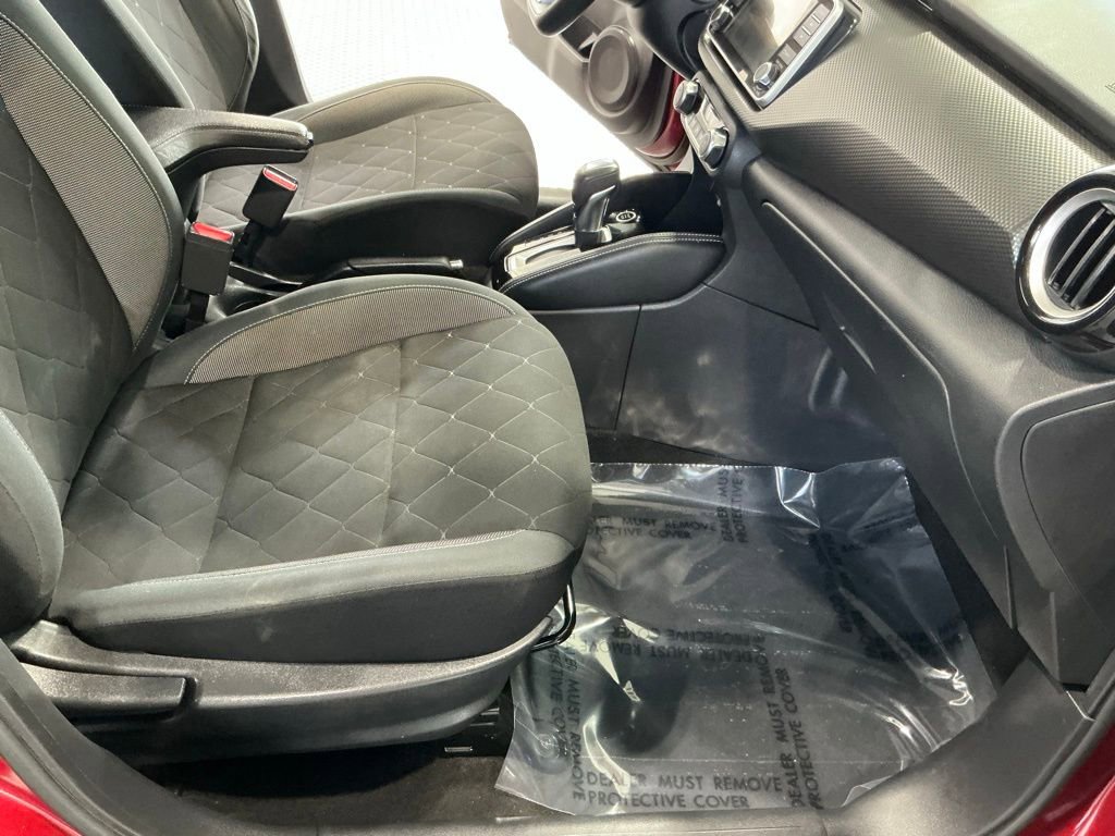 Used 2020 Nissan Kicks SV w/ Exterior Package image 10