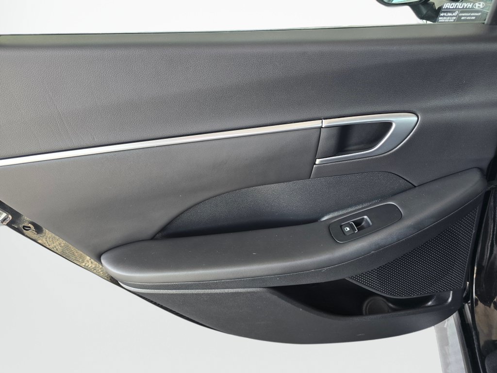 Used 2021 Hyundai Sonata Blue FWD image 34