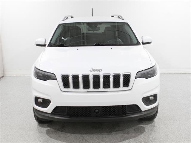 Used 2021 Jeep Cherokee Latitude Lux w/ Mopar Interior Package image 2