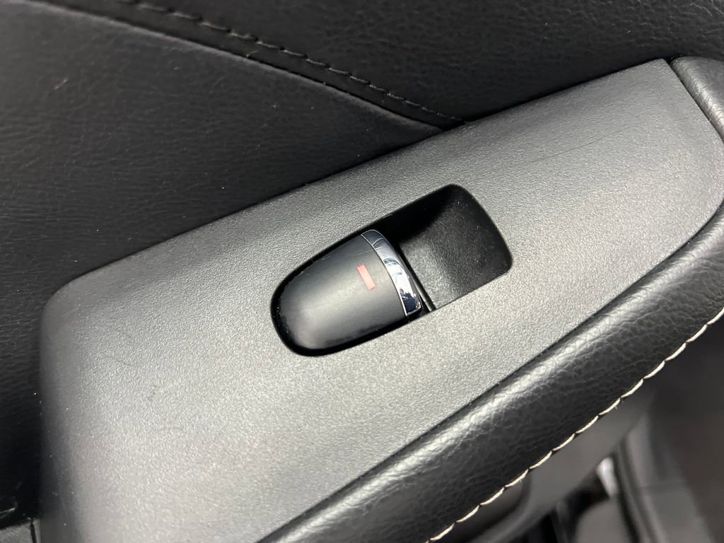 Used 2023 Nissan Maxima SV w/ Floor Mat Group image 15