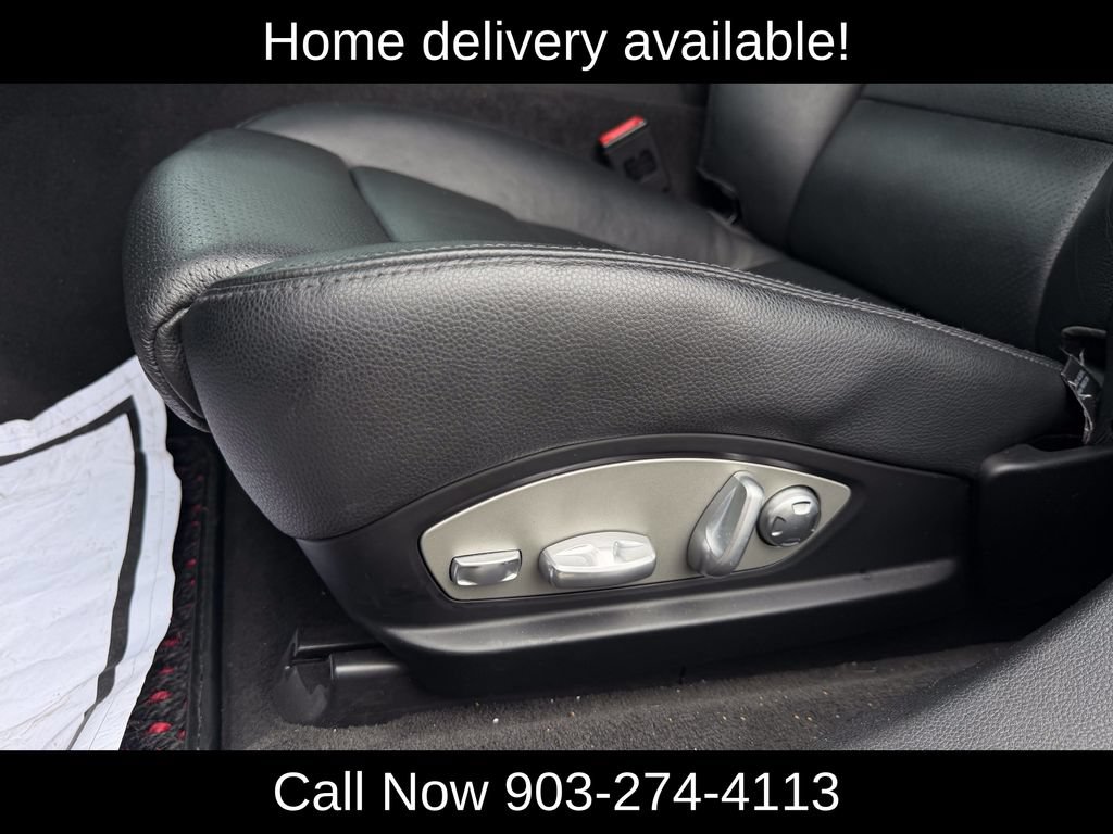 Used 2015 Porsche Panamera RWD image 32