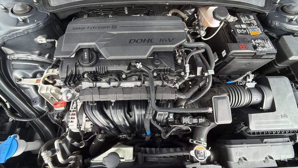 Used 2023 Hyundai Elantra SEL w/ Convenience Package image 23