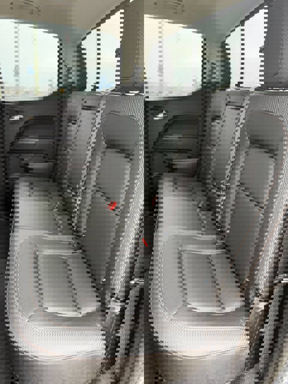 Used 2021 GMC Canyon AT4 image 19