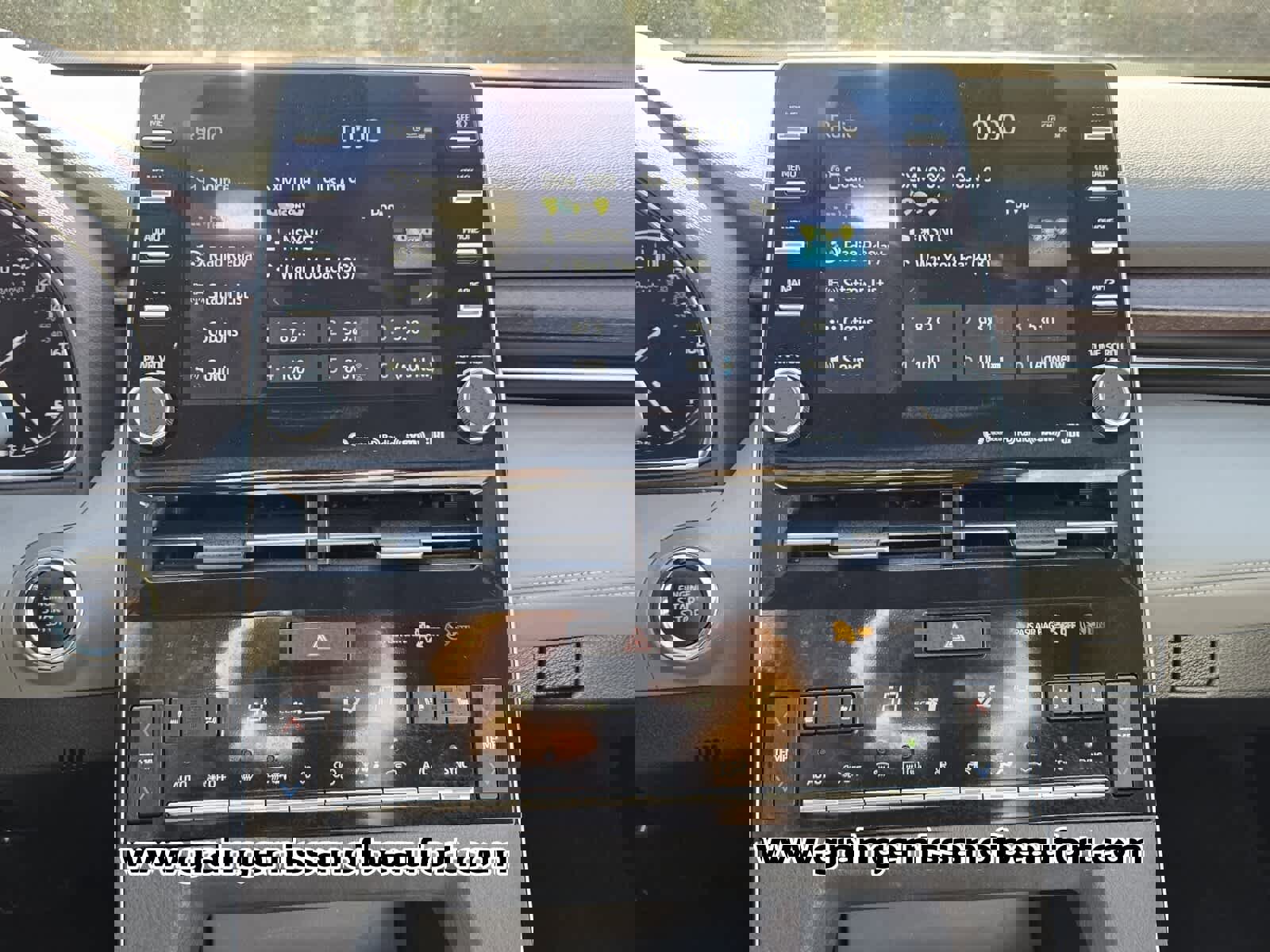 Used 2020 Toyota Avalon Limited image 8